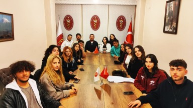 Kars VHO’da Geleceğin Veteriner Hekimleriyle İlham Verici Buluşma