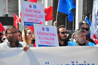 Sendikalardan eğitimde şiddete tepki