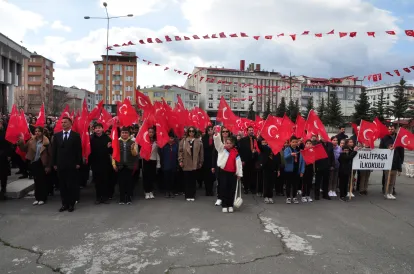 Kars’ta 23 Nisan coşkuyla kutlandı