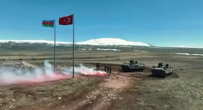 Kars’taki Dev Tatbikatta İki Ordu Tek Yürek Oldu