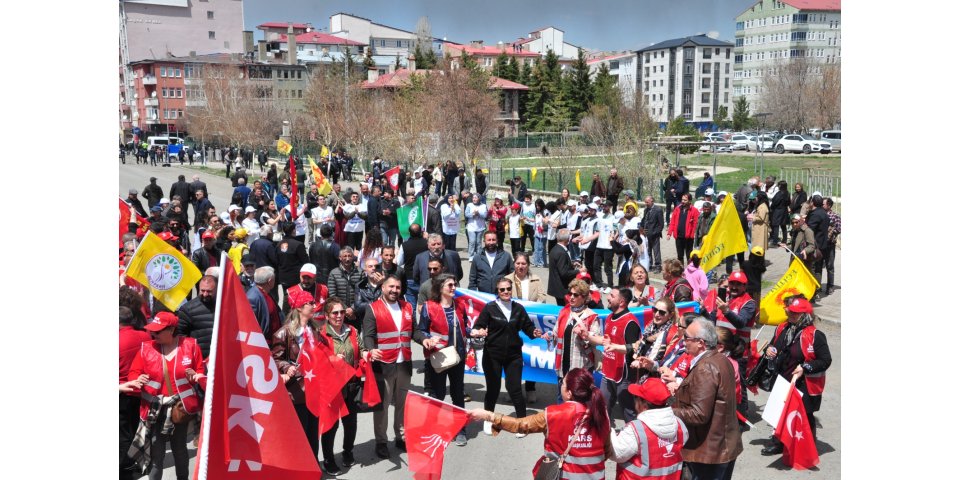 Kars’ta 1 Mayıs Emek ve Dayanışma Günü
