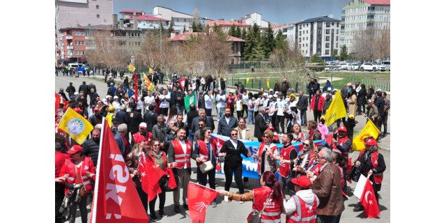 Kars’ta 1 Mayıs Emek ve Dayanışma Günü