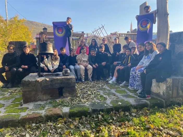 Koşapınar’da çocuklara tarım ve hayvancılık eğitimi