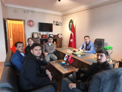 Geleceğin Hekimlerine Tam Destek