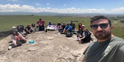 Kars’ın Tarihi Tabyalarında Doğa Yürüyüşü