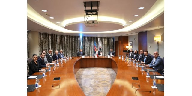 Kars Barosu’ndan Bakü’ye Hukuk Çıkarması: İki Kardeş Ülke Arasında Mesleki Köprü