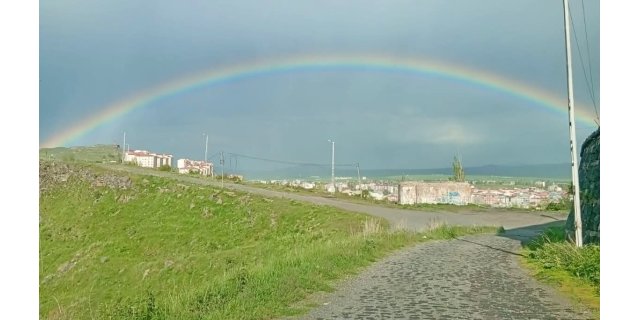 Semalarda Gökkuşağı Şöleni