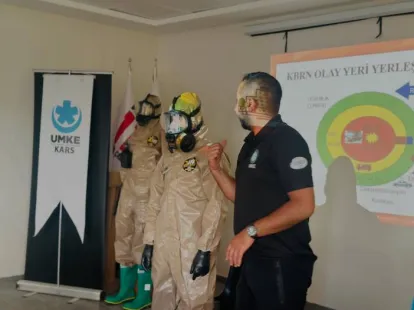 Kars UMKE Personeline Kimyasal ve Nükleer Tehdit Eğitimi