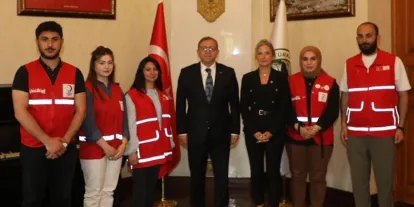 Vali Polat’tan Kızılay’a 158'inci Yıl Tebriki
