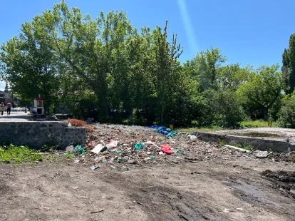 İstihkam Çay Bahçesi Bedesten Bölgesinde Atıl Durumdan Kurtarılmayı Bekliyor