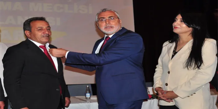 CHP’li Meclis Üyesi AK Parti’ye geçti