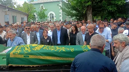 Dem Parti Eş Genel Başkanı Tuncer Bakırhan’ın Acı Günü: Yeğenini Kars’ta Son Yolculuğuna Uğurladı