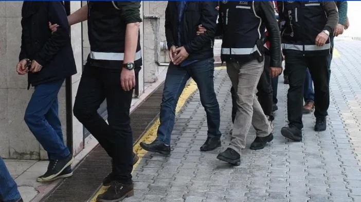Yüzlerce Şüpheli Hedefte... 15 Temmuz Öncesi Kars'ta FETÖ Operasyonu!