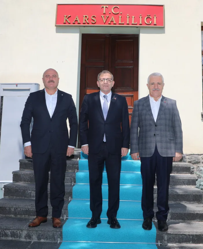 65. Hükümet Ulaştırma Bakanı Ahmet Arslan'dan Vali Ziya Polat'a Ziyaret