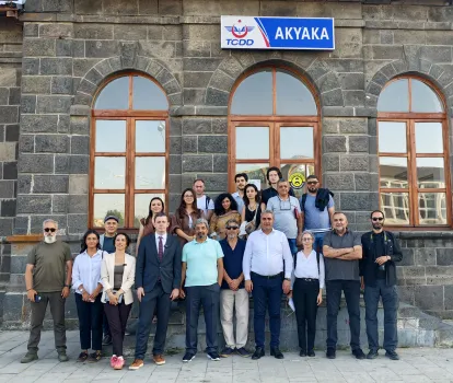 Türk ve Ermeni Gazeteciler Kars'ta Buluştu: Normalleşme Sürecinde Kars'ta Dikkat Çeken Buluşma