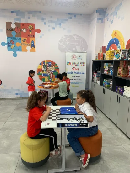 Zekâ Geliştiren Eğitimlere Kars'ta Yoğun İlgi
