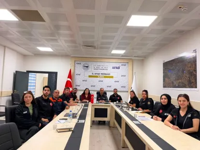 Kars AFAD, Olası Marmara Depremi İçin Hazırlık Toplantısı Düzenledi