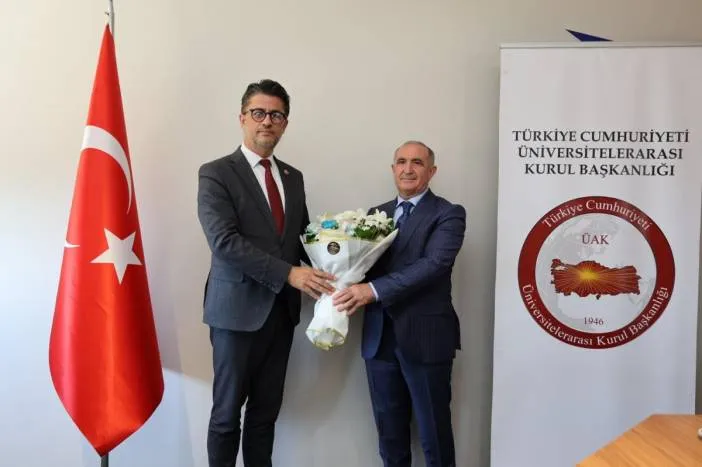 KAÜ Rektörü Hüsnü Kapu, ÜAK Dönem Başkanlığını Devretti