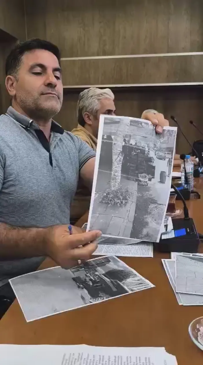 Özyağcı’dan, Kaldırımları Vatandaş Geçemiyor; Ama Süpermen geçebilir!