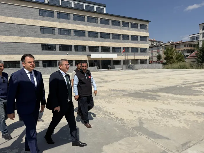 Yeni Eğitim Dönemi Öncesi Okulda Son Hazırlıklar
