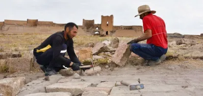 Tarihin İzinde Kilometrelik Yeni Yol