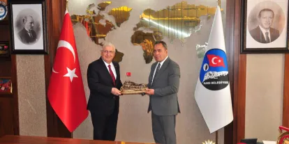 Bakan Güler’den Kars Belediyesi’ne Ziyaret