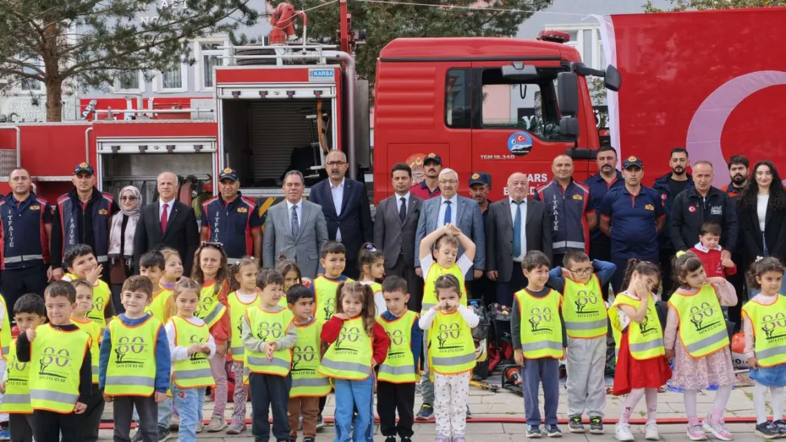 Kars'ta İtfaiye Haftası Etkinliklerle Kutlandı