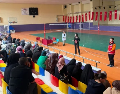 Sarıkamış’ta Ailelere Yönelik “Okul ve Aile” Eğitimi Düzenlendi