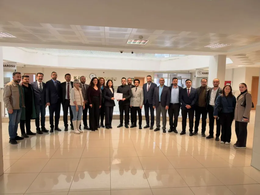 Kars Barosu Başkanı Necat Yağcı Mazbatasını Aldı