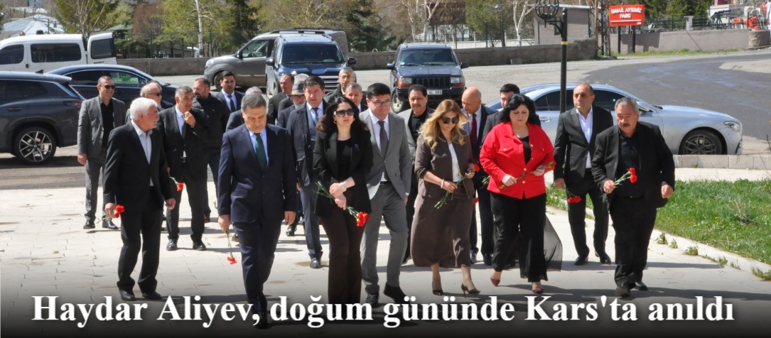 Haydar Aliyev, doğum gününde Kars'ta anıldı